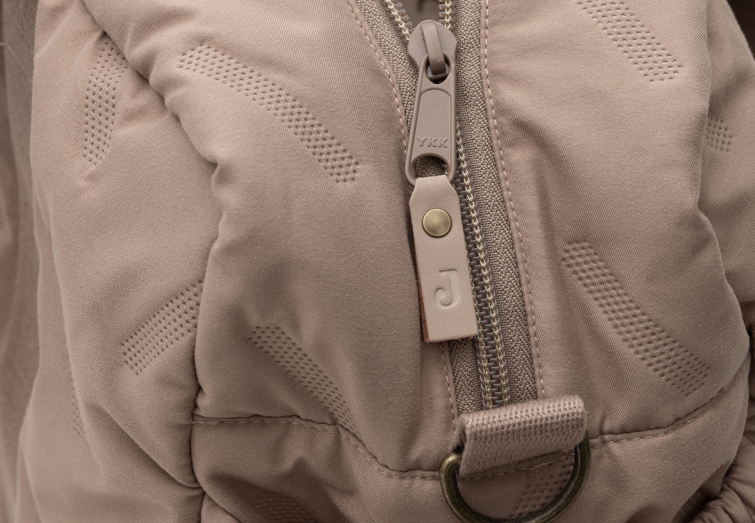 Wickeltasche Embossed Lily